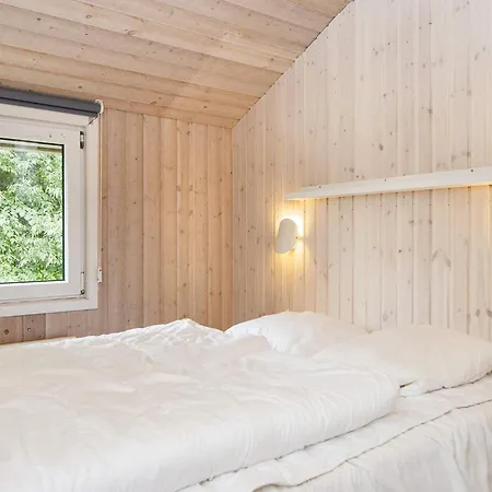 Дом отдыха 12 Person In *