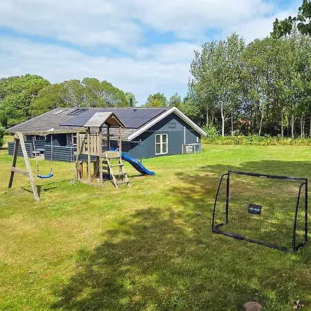 12 Person In Nordborg